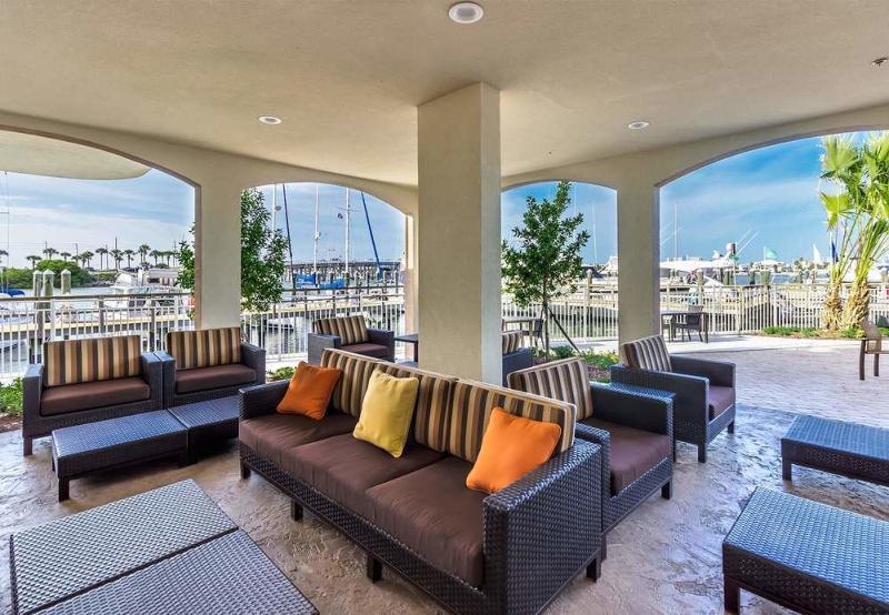 Courtyard By Marriott St. Petersburg Clearwater/Madeira Beach Esterno foto