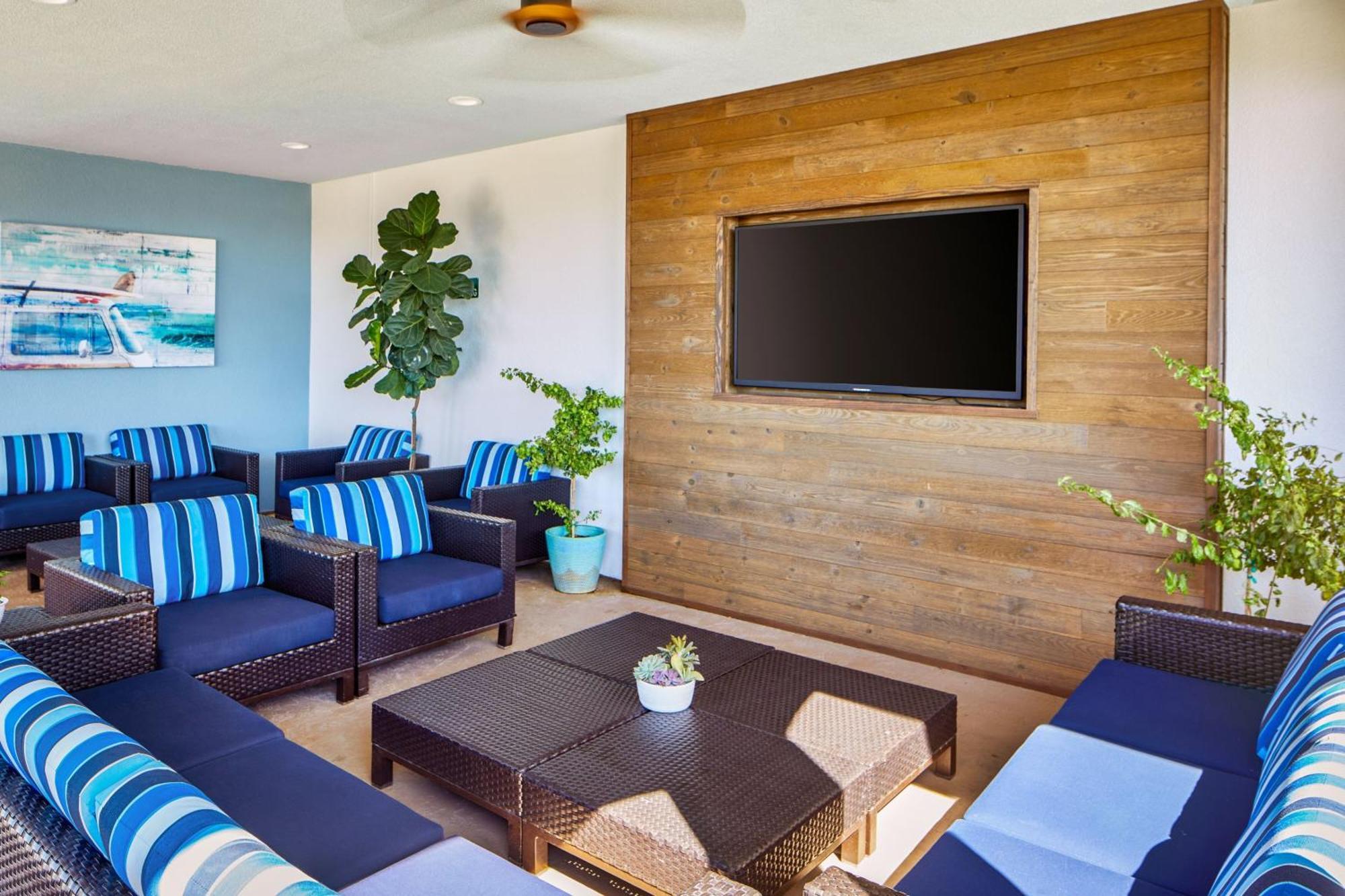 Courtyard By Marriott St. Petersburg Clearwater/Madeira Beach Esterno foto