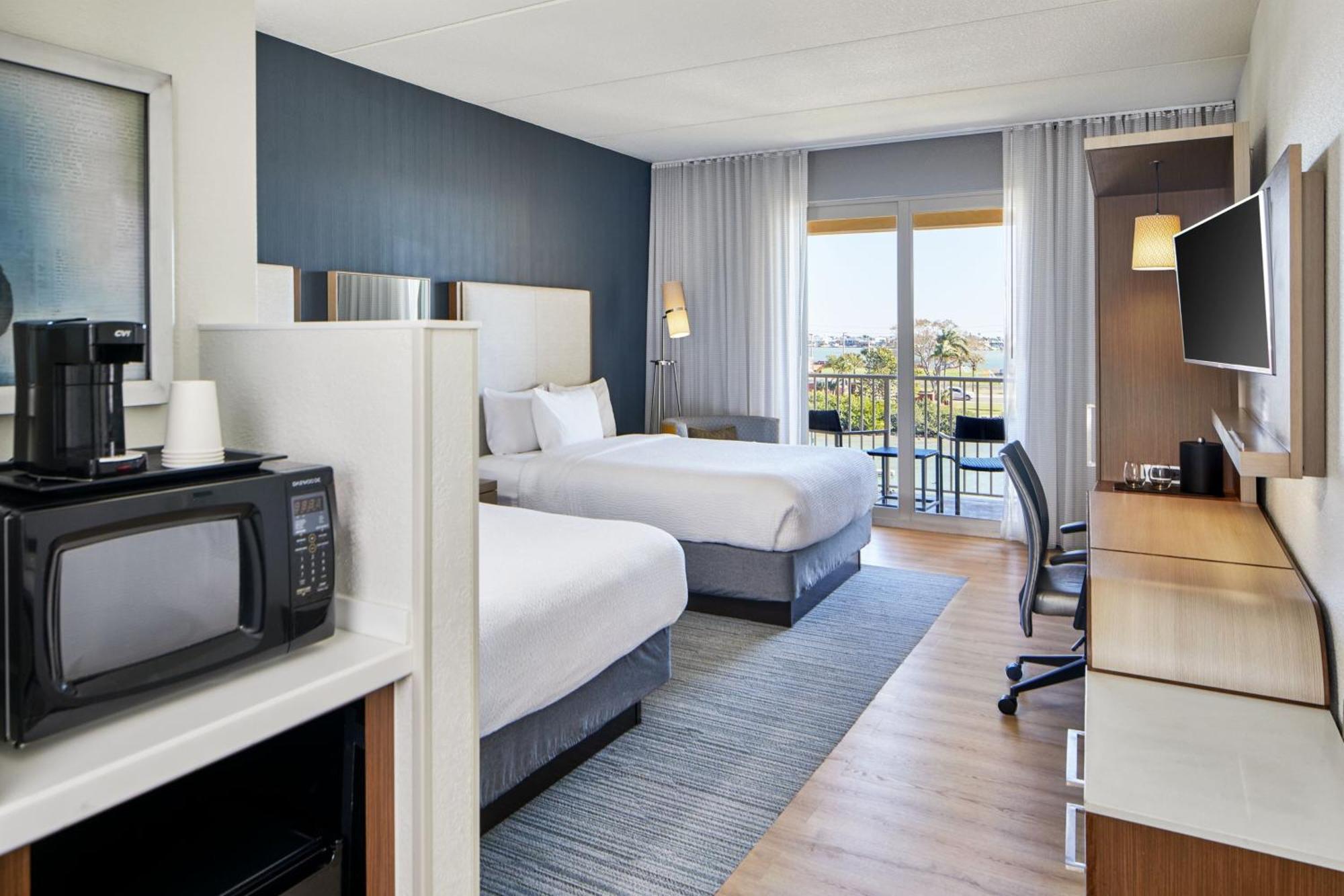 Courtyard By Marriott St. Petersburg Clearwater/Madeira Beach Esterno foto