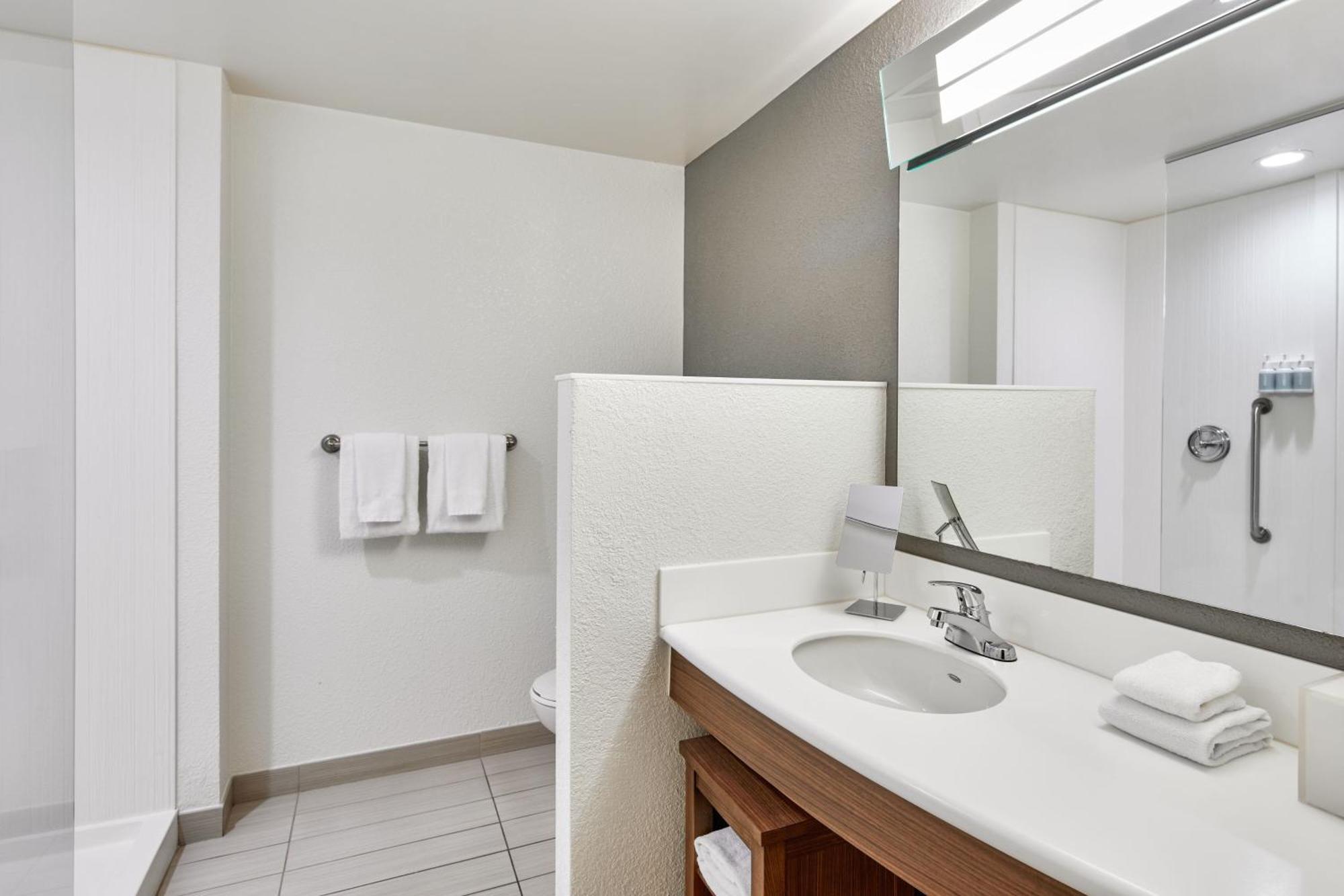 Courtyard By Marriott St. Petersburg Clearwater/Madeira Beach Esterno foto