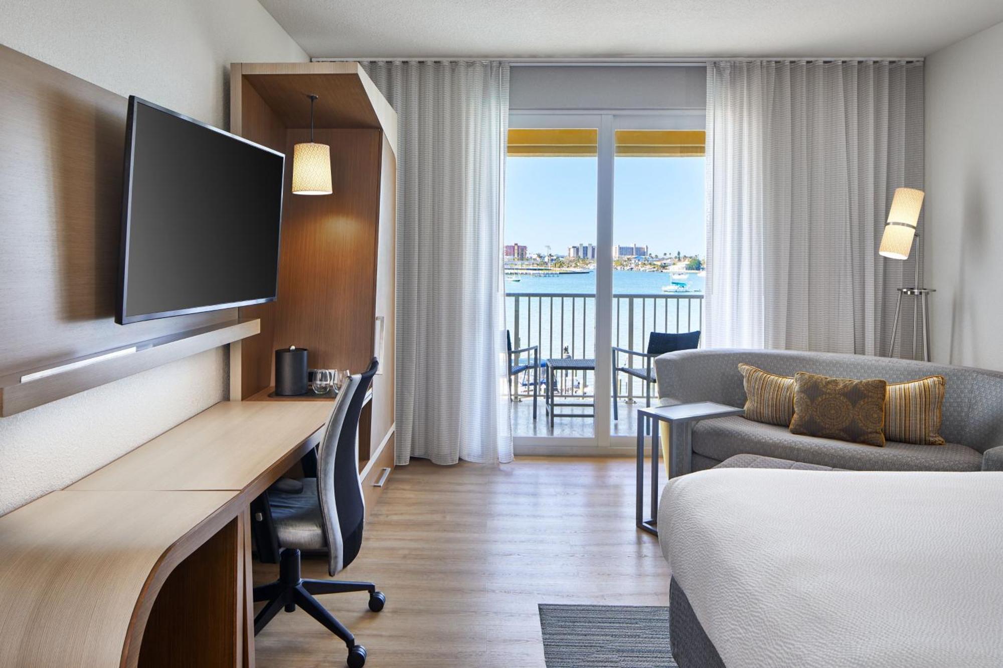 Courtyard By Marriott St. Petersburg Clearwater/Madeira Beach Esterno foto