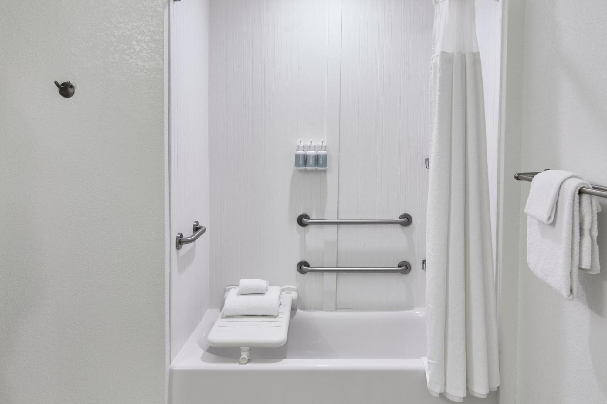 Courtyard By Marriott St. Petersburg Clearwater/Madeira Beach Esterno foto